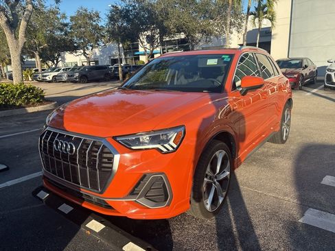 Used 2020 Audi Q3 2.0T Premium Plus w/ Premium Plus Package image 6