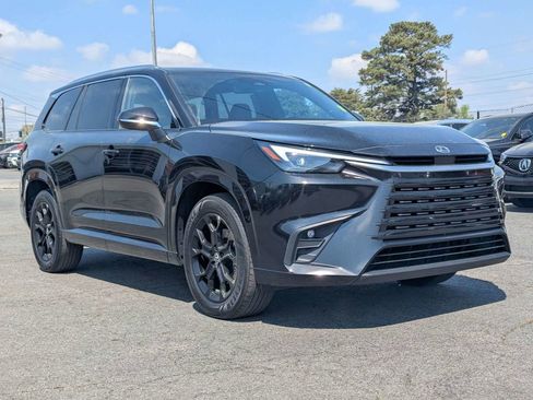 Used 2024 Lexus TX 350 FWD w/ Cold Weather Package image 3