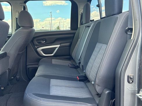 Used 2021 Nissan Titan SV w/ Accessory Utility Package image 24