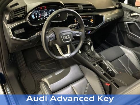 Used 2023 Audi Q3 2.0T Premium w/ Black Optic Sport Package AWD/4WD image 18