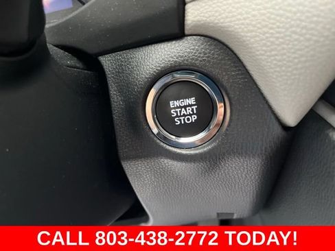 Used 2024 Toyota RAV4 XLE FWD image 22