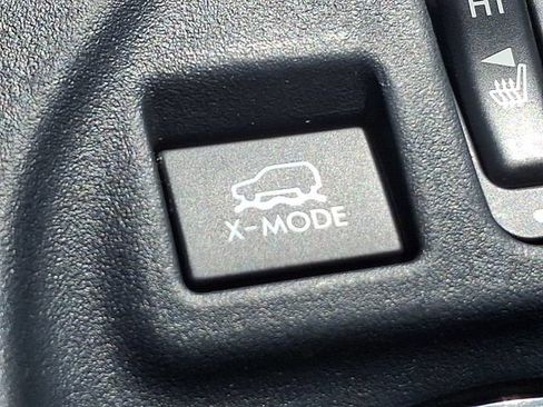 Used 2021 Subaru Crosstrek 2.0i Premium w/ Popular Package #2 AWD/4WD image 25