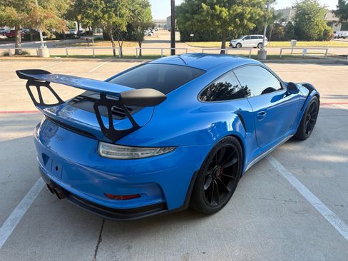 Used 2016 Porsche 911 GT3 RS RWD image 4