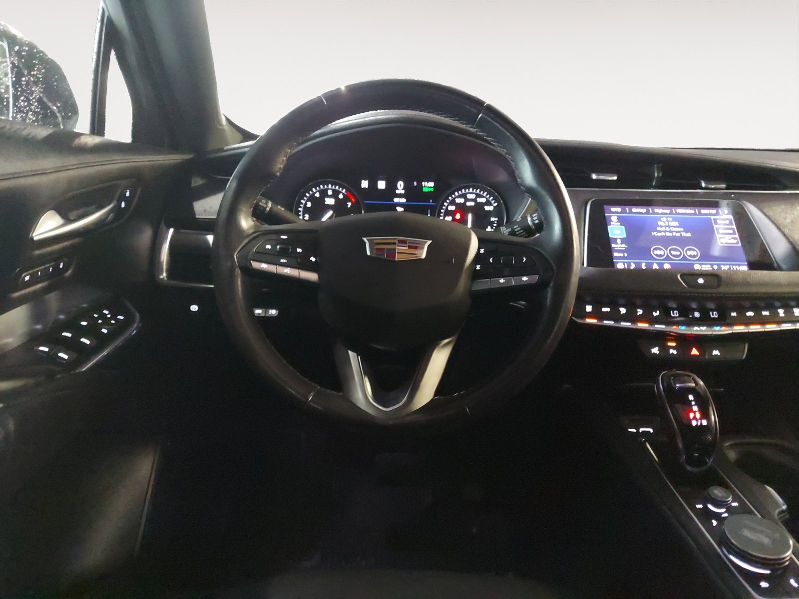 Used 2022 Cadillac XT4 Premium Luxury w/ LPO, Radiant Package AWD/4WD image 13