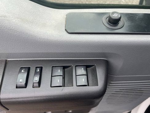 Used 2011 Ford F450 XL w/ PWR Equipment Group RWD image 8