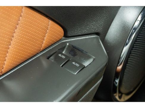 Used 2014 Ford Mustang GT Premium image 25