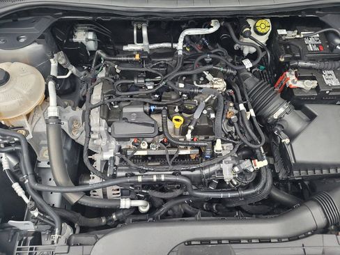 Used 2021 Ford Escape SE FWD image 30
