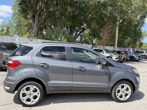 Used 2021 Ford EcoSport SE w/ SE Appearance Package FWD image 4