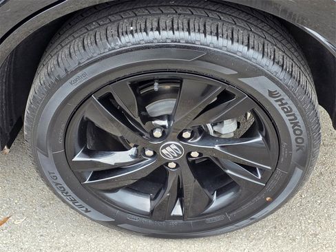 Used 2024 Buick Encore GX Sport Touring image 32
