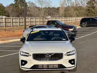 Used 2020 Volvo V60 T6 R-Design w/ Advanced Package video 2