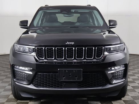 Used 2022 Jeep Grand Cherokee Limited image 14