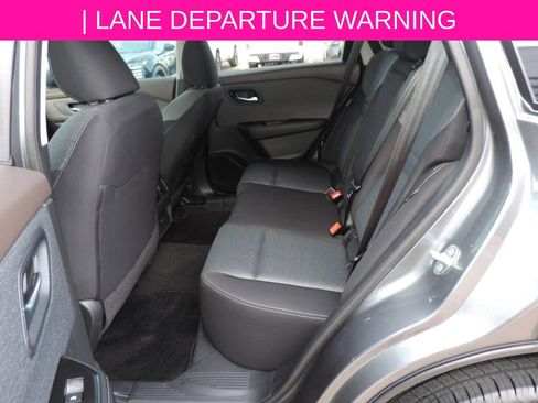 Certified 2023 Nissan Rogue SV FWD image 15