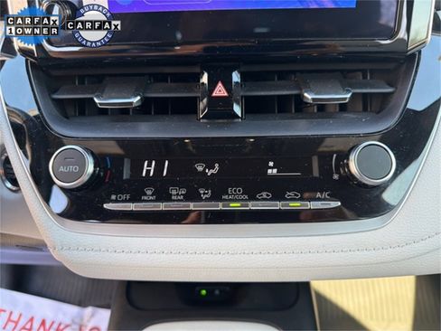 Used 2024 Toyota Corolla SE w/ SE Package image 30