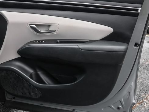 Certified 2024 Hyundai Tucson SE AWD/4WD image 38