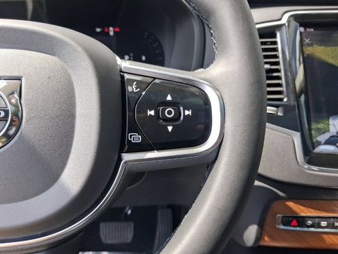 Used 2023 Volvo XC90 B6 Plus AWD/4WD image 20