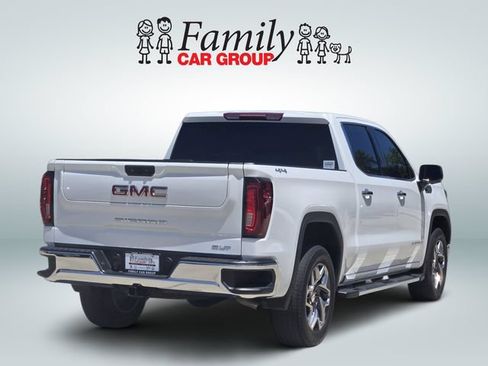 Used 2025 GMC Sierra 1500 SLT w/ SLT Premium Package AWD/4WD image 4