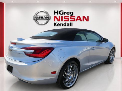 Used 2019 Buick Cascada Premium FWD image 4