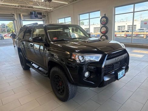 Used 2022 Toyota 4Runner TRD Pro AWD/4WD image 3