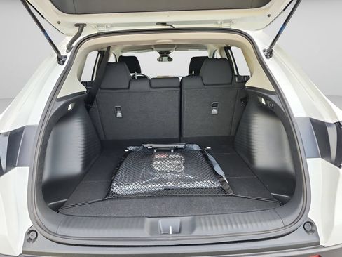 New 2026 Honda HR-V LX image 14