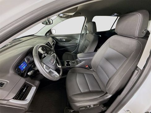 Certified 2023 GMC Terrain SLE w/ Driver Convenience Package image 15