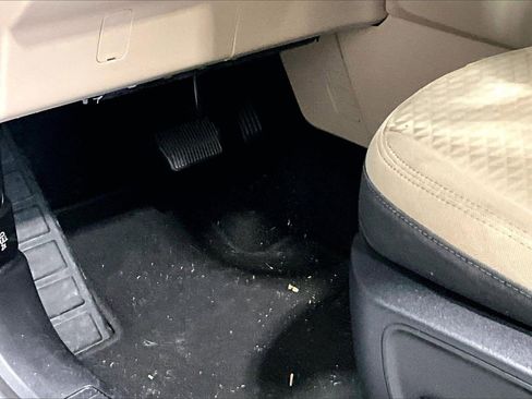 Used 2021 Ford Escape SE w/ Convenience Package image 22