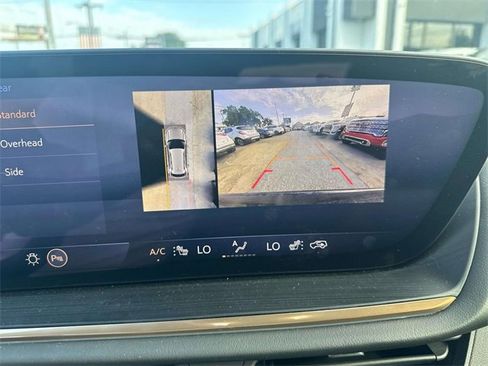 Certified 2025 Buick Envision Avenir image 32