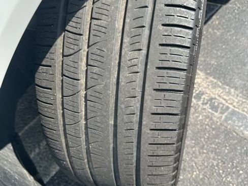 Used 2023 Volvo XC90 B5 Plus w/ Protection Package Premier image 11