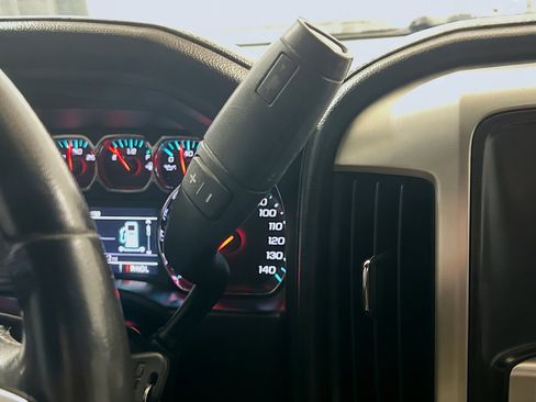 Used 2018 GMC Sierra 1500 SLT AWD/4WD image 13