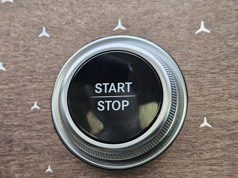 Certified 2023 Mercedes-Benz EQS 450+ SUV image 18