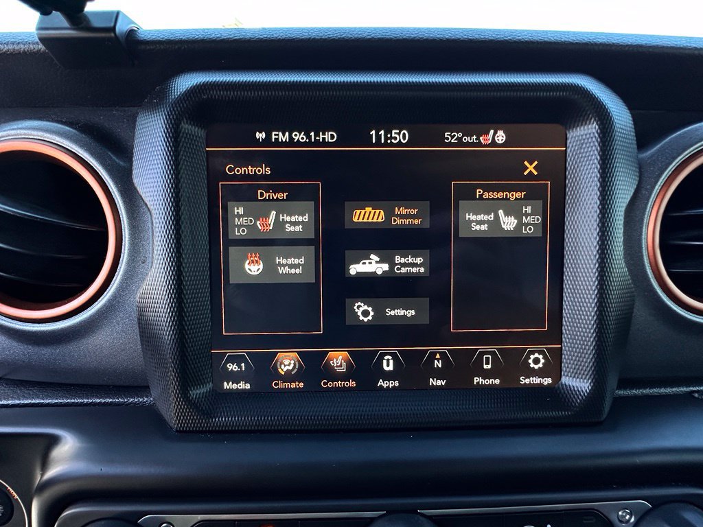 Used 2023 Jeep Gladiator Mojave w/ LED Lighting Group AWD/4WD image 30