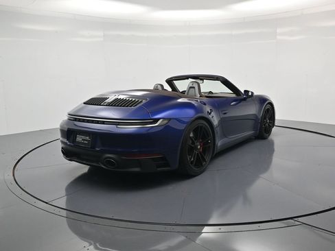 Certified 2022 Porsche 911 Carrera GTS RWD image 32