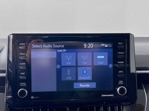 Used 2022 Toyota Corolla LE image 14