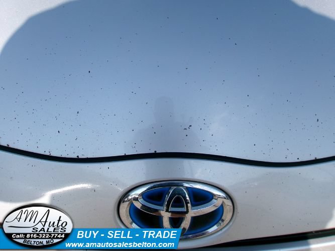 Used 2014 Toyota Prius C Two FWD image 22