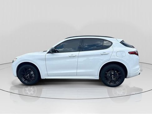 Used 2021 Alfa Romeo Stelvio Sprint w/ Nero Edizione RWD image 4