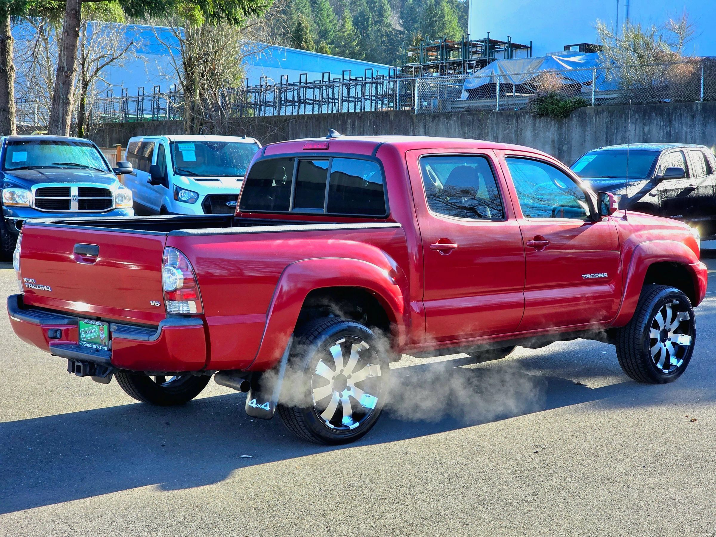Used 2015 Toyota Tacoma 4x4 Double Cab w/ TRD Sport Package image 7