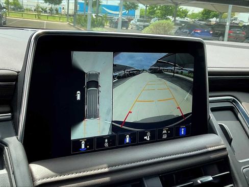 Used 2023 Chevrolet Tahoe Z71 w/ Luxury Package image 49