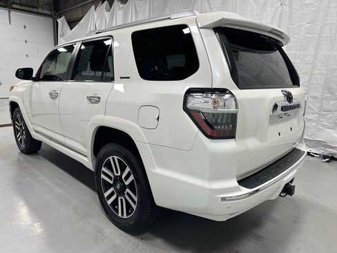 Used 2020 Toyota 4Runner Limited AWD/4WD image 5