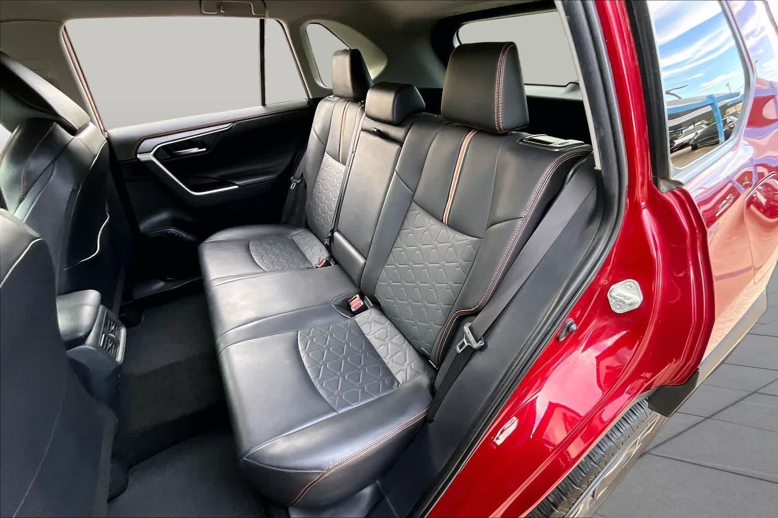 Used 2019 Toyota RAV4 Adventure w/ All Weather Liner Package AWD/4WD image 20