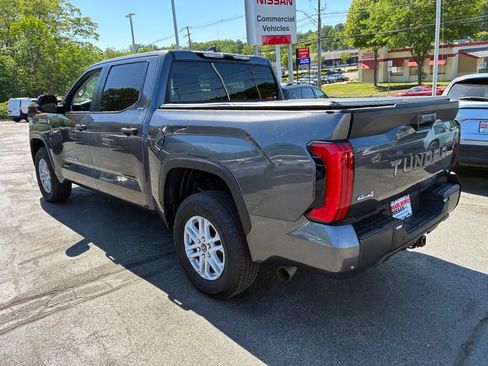 Used 2024 Toyota Tundra SR5 w/ SR5 Convenience Package AWD/4WD image 5