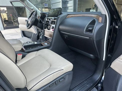 Used 2021 Nissan Armada SL w/ Captain's Chairs Package image 16