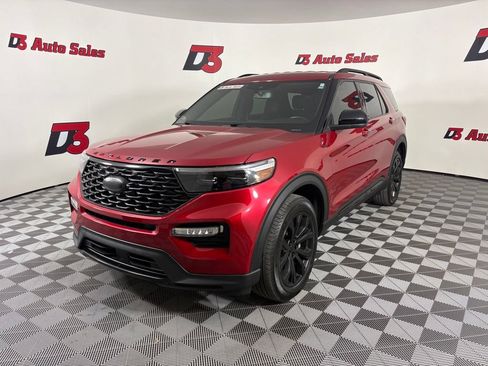 Used 2023 Ford Explorer ST-Line AWD/4WD image 1