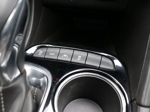 Used 2024 Buick Encore GX Sport Touring image 21