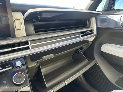 Used 2024 Hyundai Santa Fe Calligraphy image 15