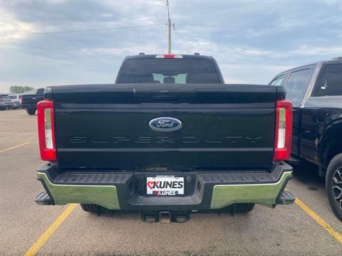 Used 2024 Ford F350 XLT AWD/4WD image 8
