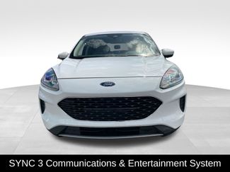 Used 2020 Ford Escape SE video 2