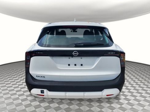 New 2026 Nissan Kicks S image 4