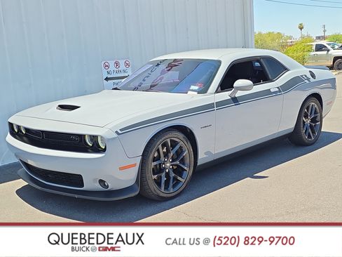 Used 2021 Dodge Challenger R/T w/ Blacktop Package RWD image 3