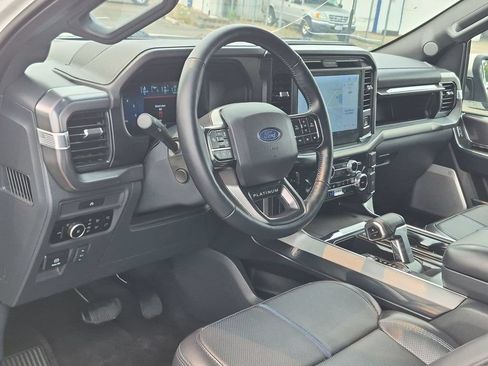 Used 2025 Ford F150 Platinum AWD/4WD image 12