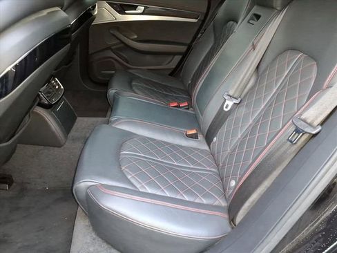 Used 2017 Audi S8 Plus w/ Dynamic Package image 10