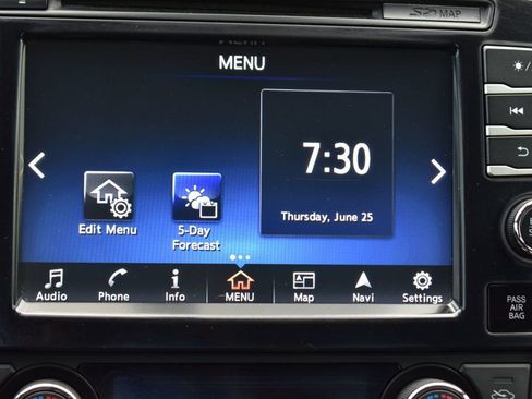Used 2017 Nissan Maxima 3.5 SL FWD image 24
